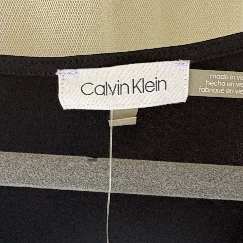 Calvin large - Picture 3 of 4